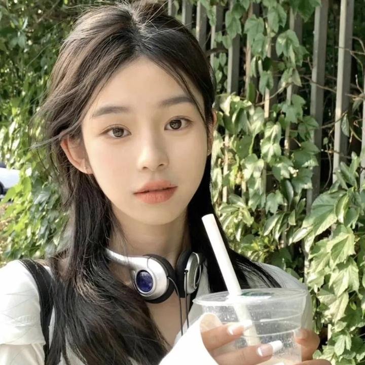 明洞启程 海报