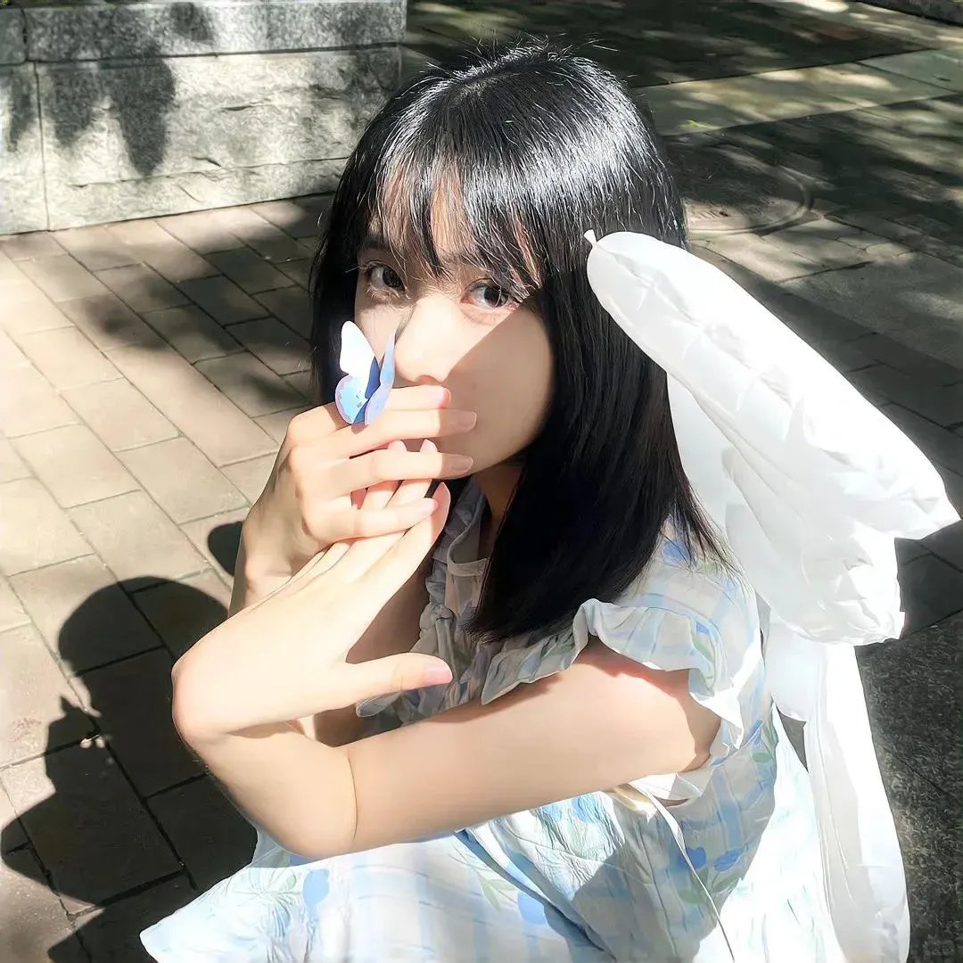 半岛诊所 海报